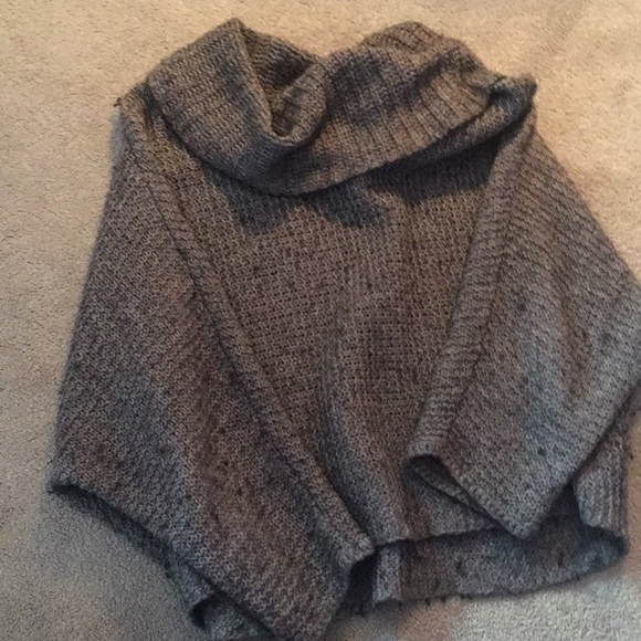 SWEATER BUNDLE - Picture 2 of 4